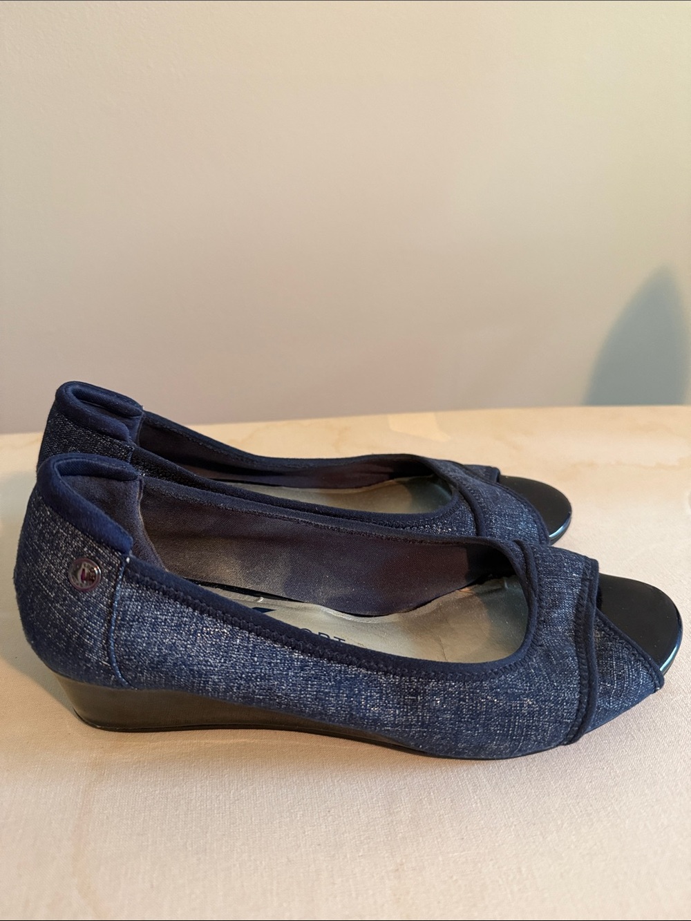 Anne Klein sport Women's Navy Blue Peep-Toe Wedge Flats